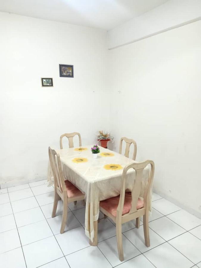 Holiday Apartment At Pd Perdana Condo Resort Port Dickson Esterno foto