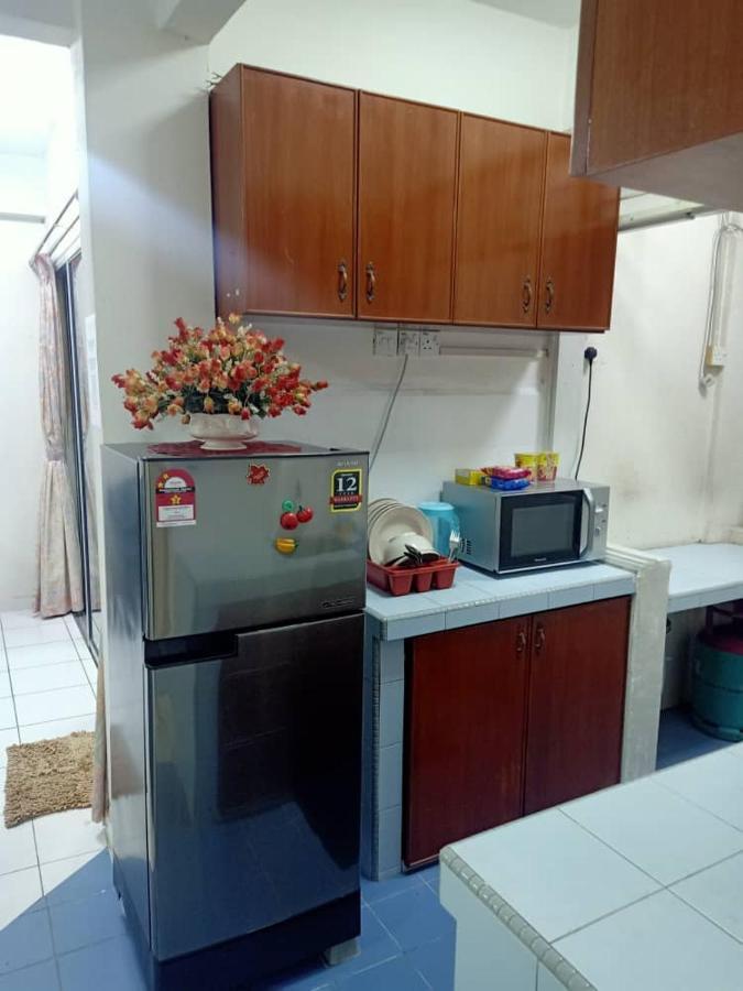 Holiday Apartment At Pd Perdana Condo Resort Port Dickson Esterno foto